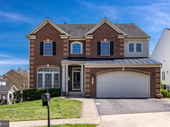 1003 Raymond Ct, Fredericksburg, VA 22401