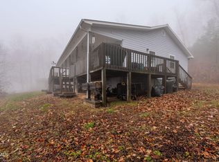 7538 Snake Hollow Rd, Sneedville, TN 37869