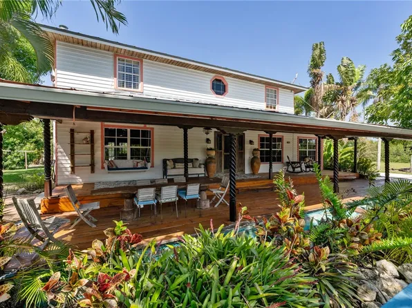 6160 1st St SW, Vero Beach, FL 32968