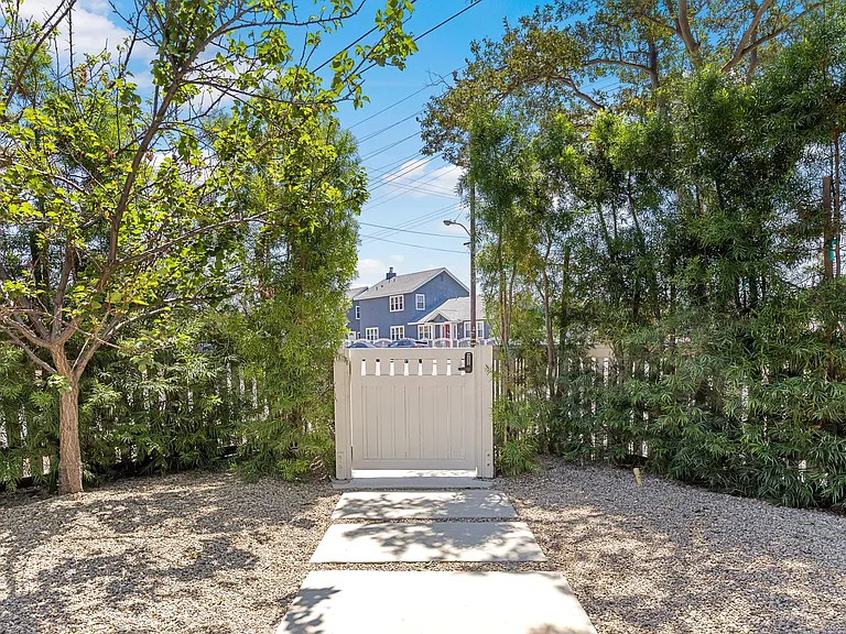 5927 Piedmont Ave — Photo 35