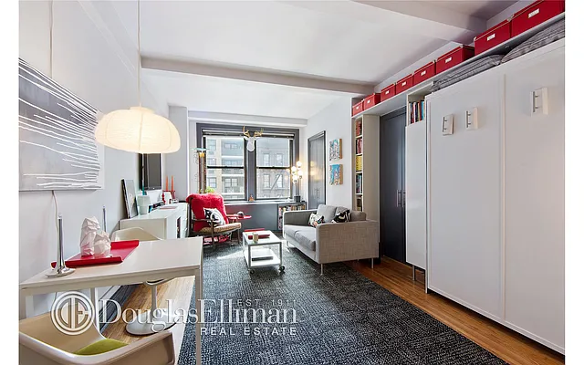 Sold by Douglas Elliman | media 7