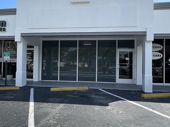 5th image of 5200 N Federal Hwy Suite 4