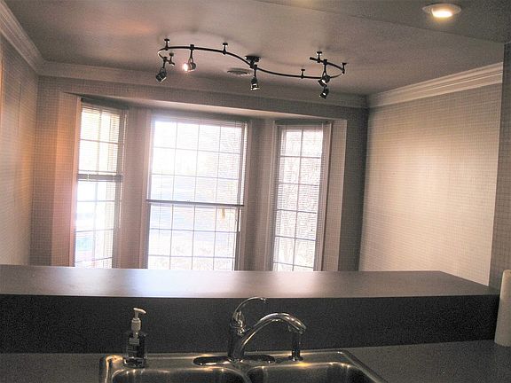 4th image of 401 Bowling Ave Unit 48