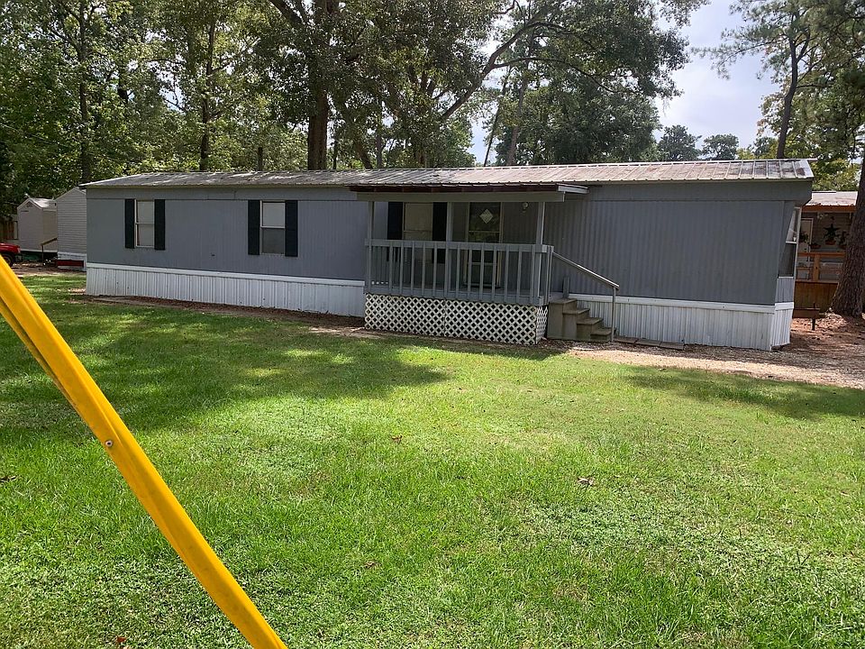 1st image of 1441 Clausel St Trlr 4
