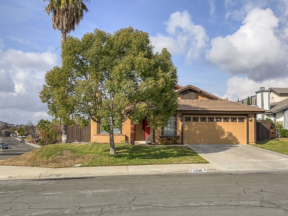 4th image of 23560 Sweet Clover Cir