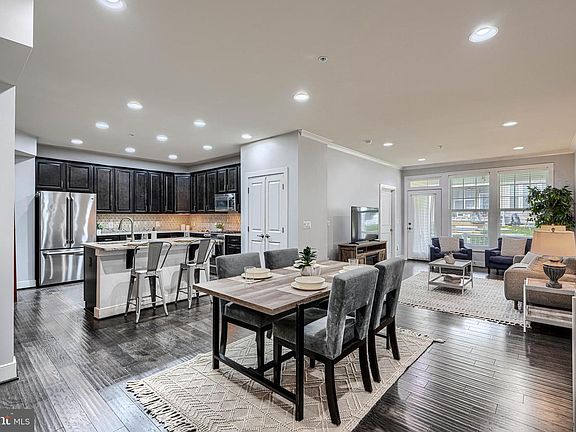 4th image of 9837 Wilderness Ln
