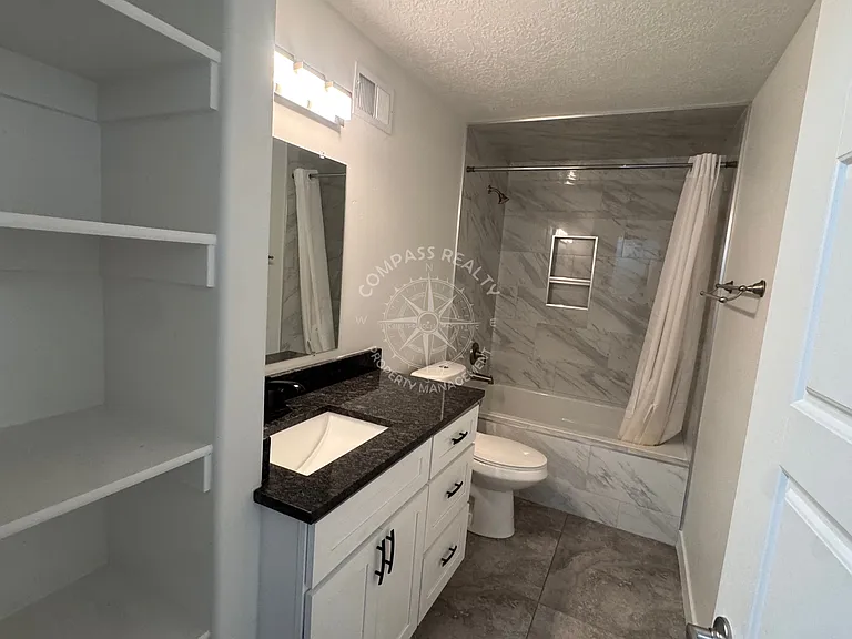 803 W Kingfisher Rd — Photo 14