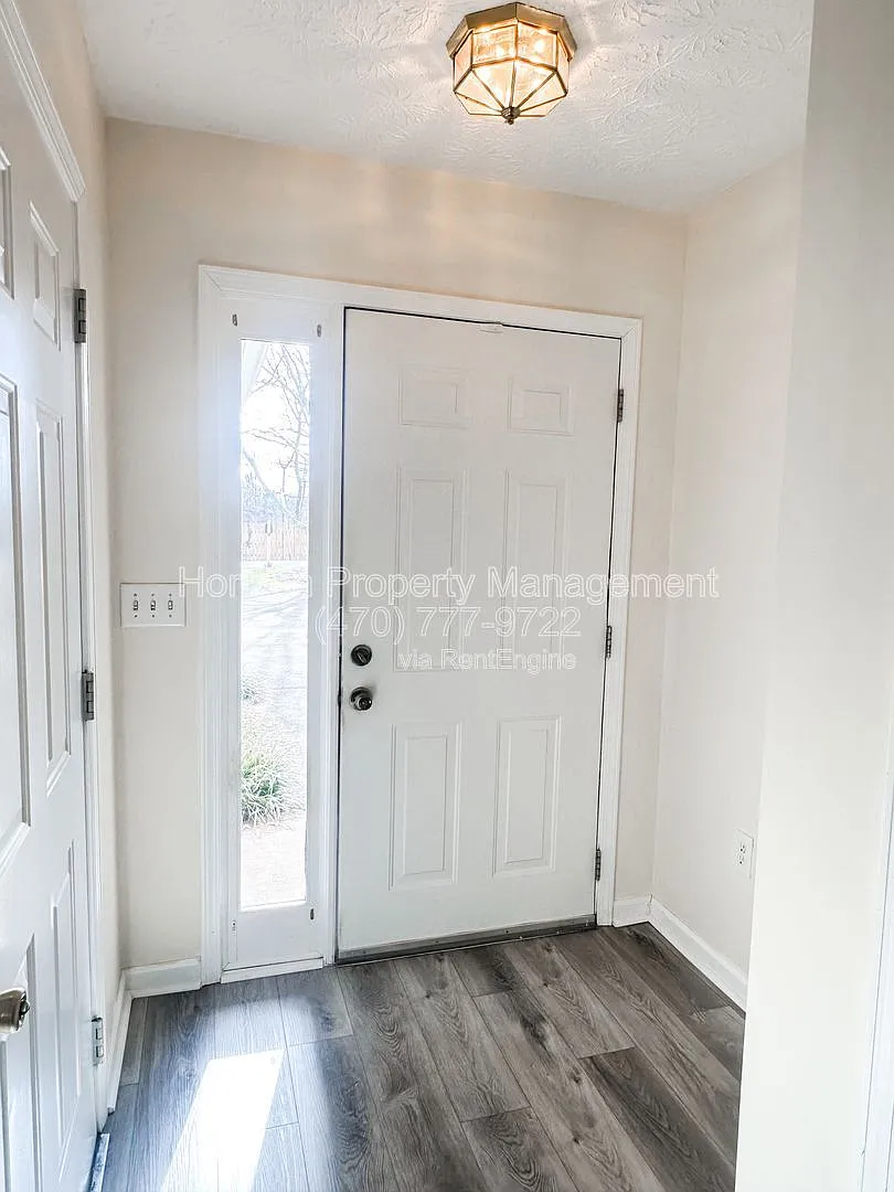 2 bed, 2.0 bath, 1134 sqft, $1,750 — Photo 3