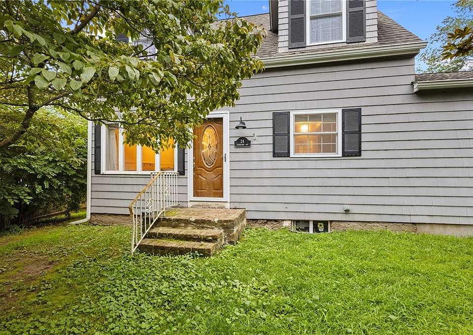 1st image of 24 Fairbanks Ave