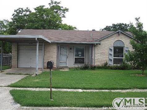 1st image of 6726 Fellowood St