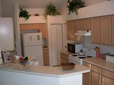 4th image of 2911 Eldiente Way