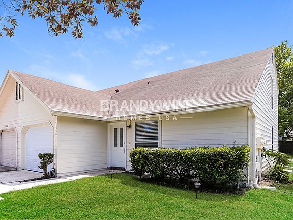 3rd image of 11458 Willet Ct S