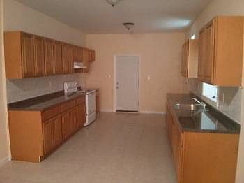 3rd image of 5040 Germantown Ave