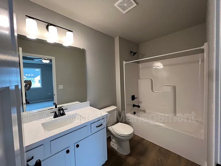 2625 SE Osier Ave — Photo 18