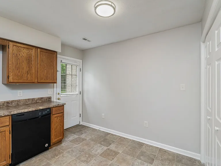2136 Brownstone Way — Photo 9