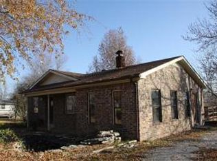 2802 Salmon Ln, Harrison, AR 72601