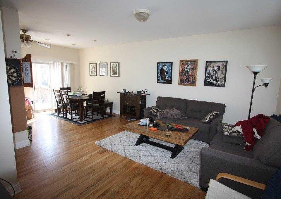 1st image of 1147 N Wood St