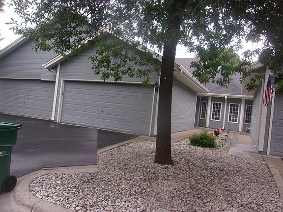 2nd image of 2703 River Hills Dr S