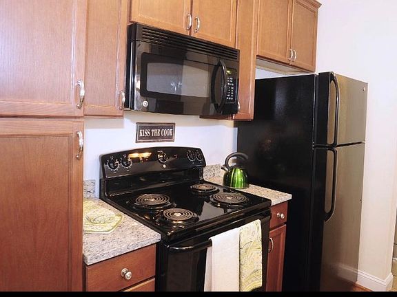 4th image of 217 Luna Ave APT 104