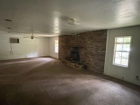 5th image of 15240 Calhoun 162 #162-72