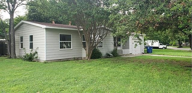 1st image of 12107 Holt Dr