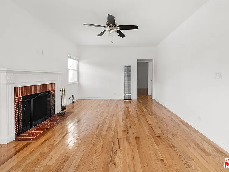 4158 Baldwin Ave — Photo 3