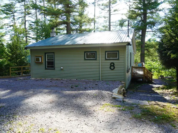 8 Read Drive, Lake Luzerne, NY 12846