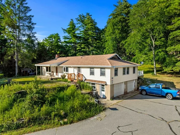 239 Lovers Ln, Haverhill, MA 01830