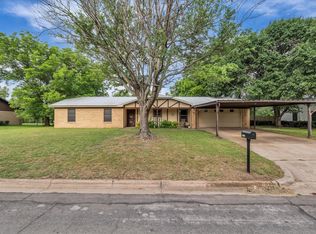 1313 Crow Dr, Waco, TX 76705