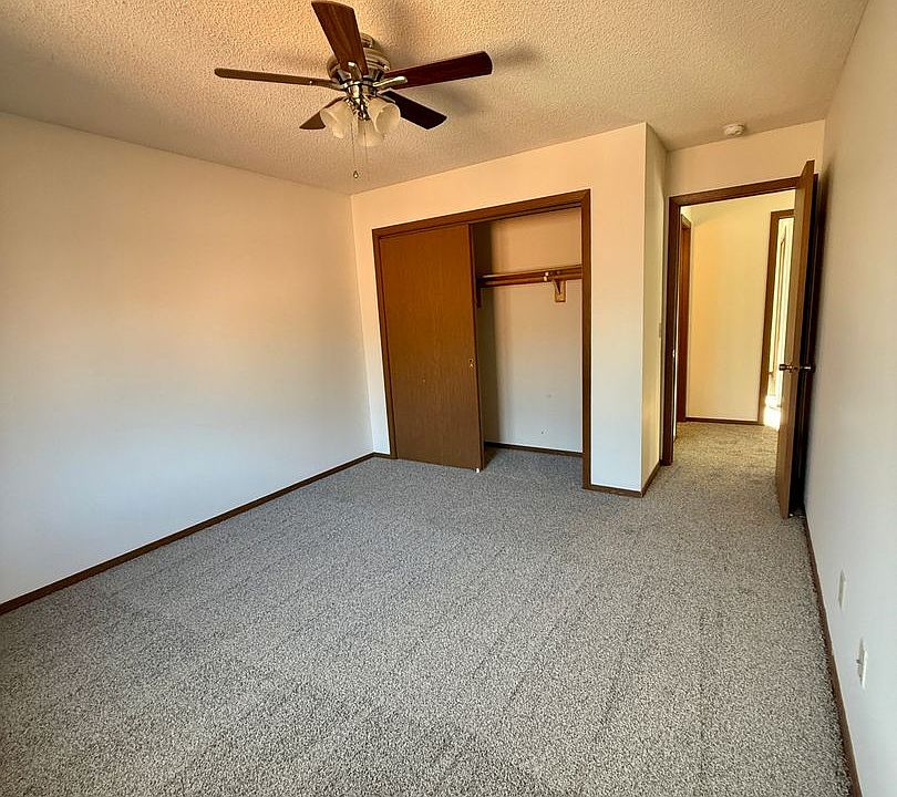 1st image of 4928 Walker Ave #5