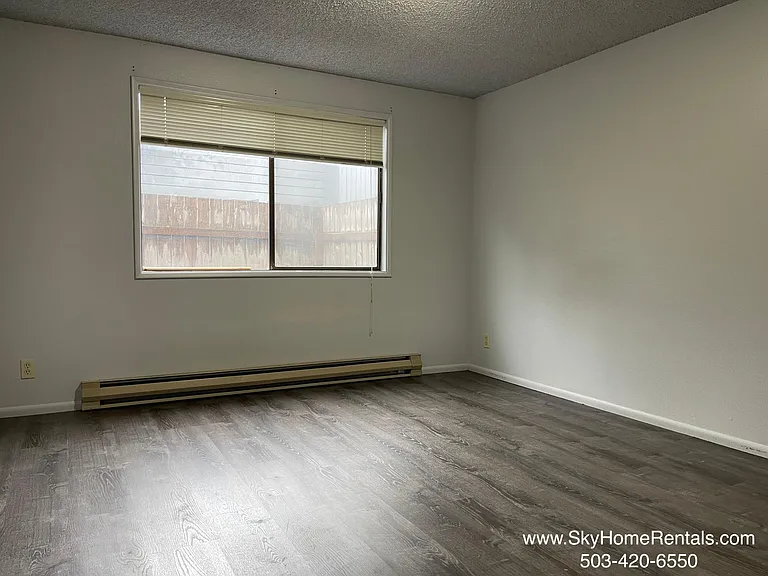 1238 Dorval Ave NW — Photo 11