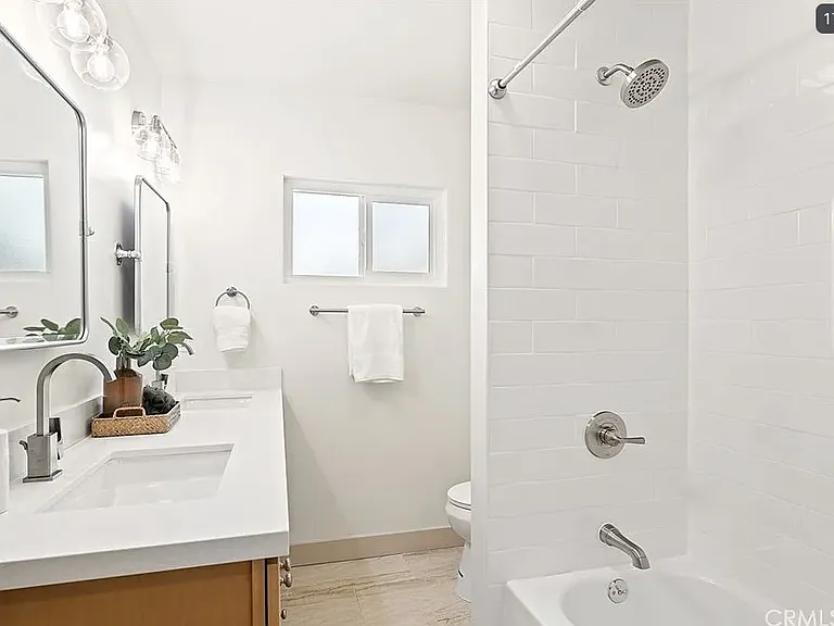 2446 W 234th St — Photo 9