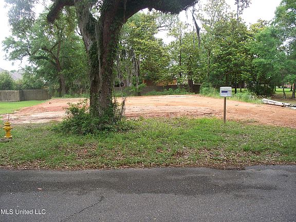 2nd image of 2157 Harmanson Vue Lot 7B