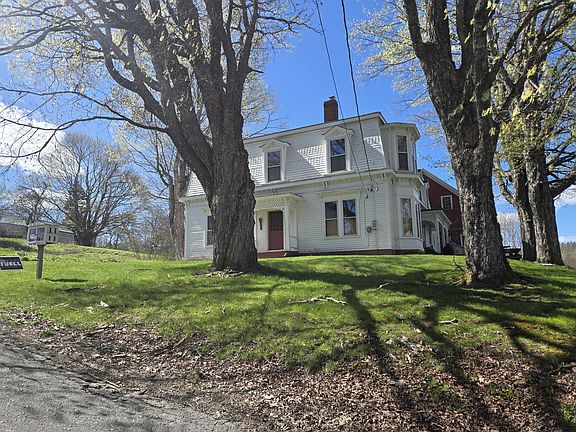 2nd image of 9 Academy Hill Road