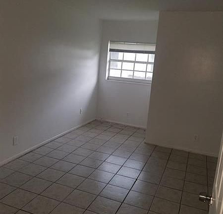 4th image of 4151 NW 30th Ter APT 3