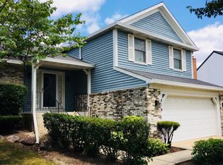 314 Chateau Dr, Buffalo Grove, IL 60089