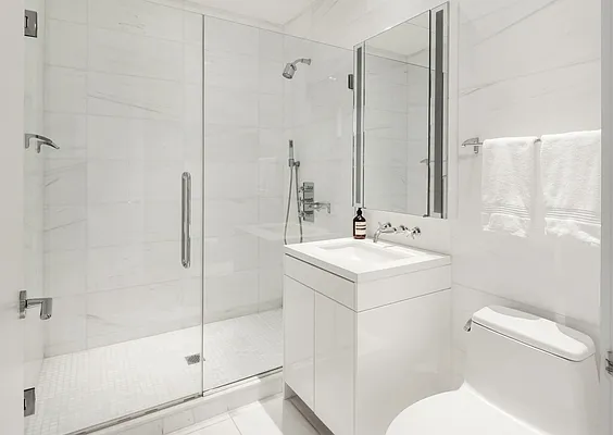 Bathroom, photo 3