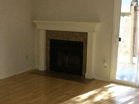 5th image of 1250 Pioneer Ave APT 19