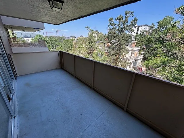 Residence at Governors Park — Photo 29
