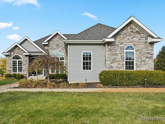 2nd image of 5797 Cannon Hills Dr NE