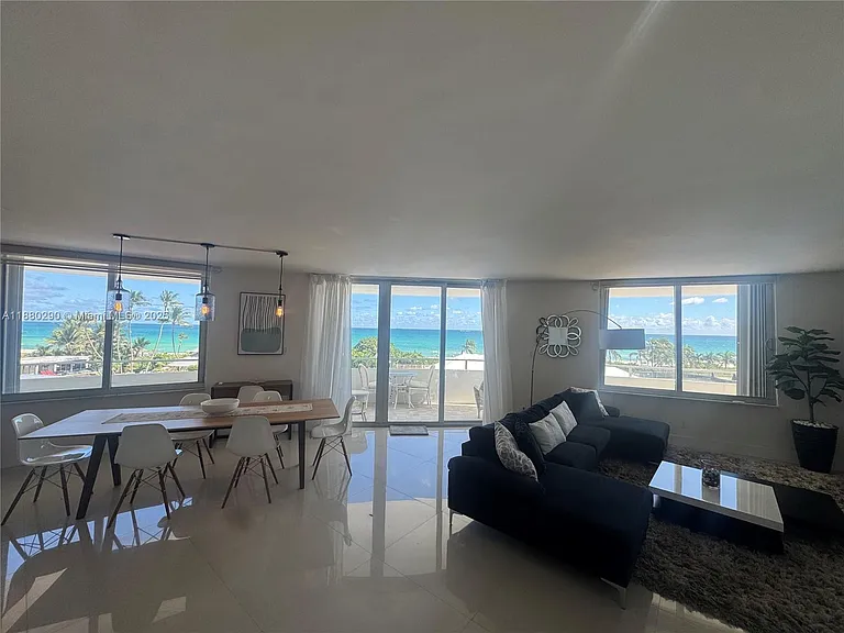 5161 Collins Ave #514 — Photo 9