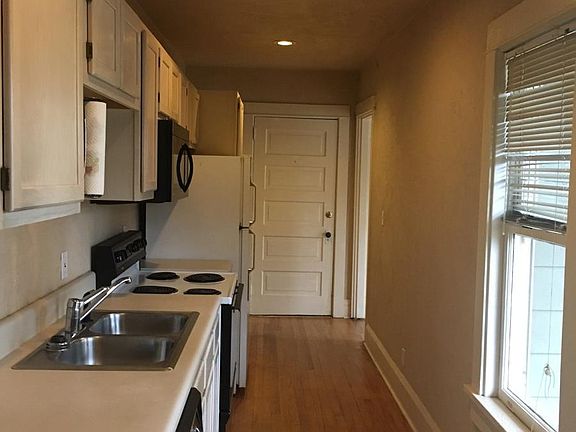 Kitchen with Dishwasher