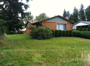 2720 NE 137th St, Seattle, WA 98125