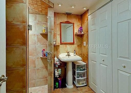 Loft bathroom 