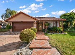 12 Rainbow Ridge Rd, Pomona, CA 91766