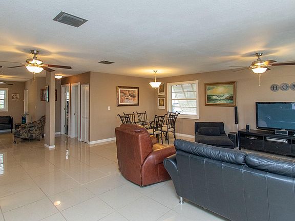 4th image of 153 Plantation Shores Dr