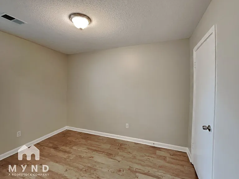 7256 Rose Trail Dr — Photo 15