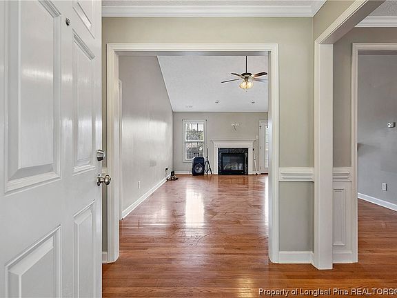 4th image of 606 Thorncliff Dr