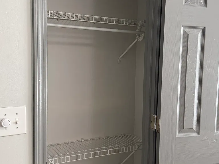6017 Riverside Run Ct — Photo 14