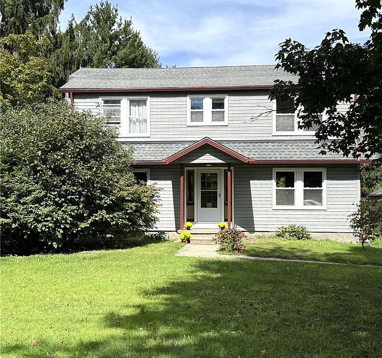 1st image of 10990 Mayfield Rd